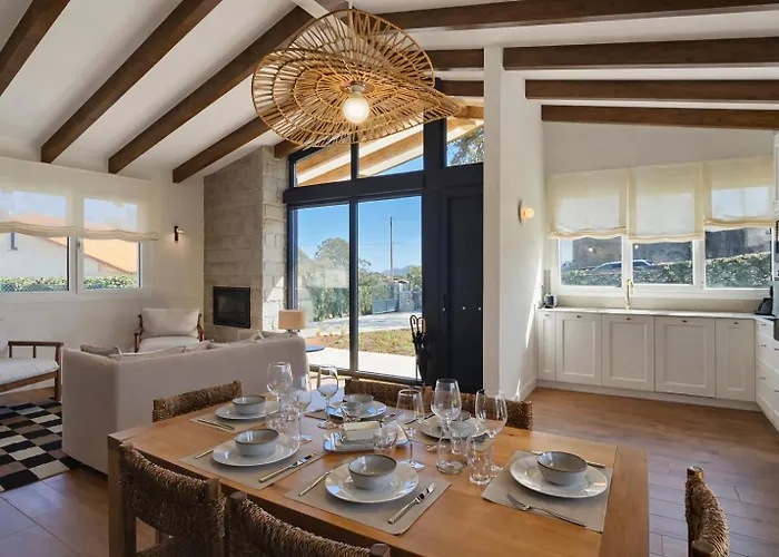 Inés – Llanes Cardoso *