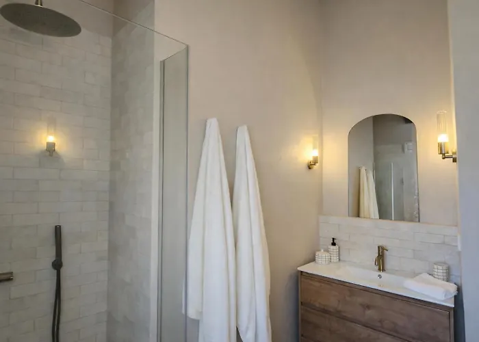 Inés – Llanes Cardoso