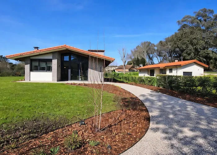 Inés – Llanes Cardoso Chalet Hontoria